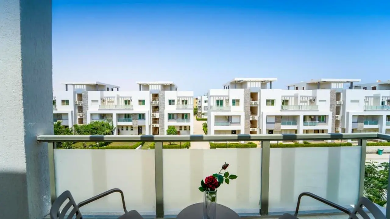 الفندق سيفيل بيتش (إيليت) - العين السخنة